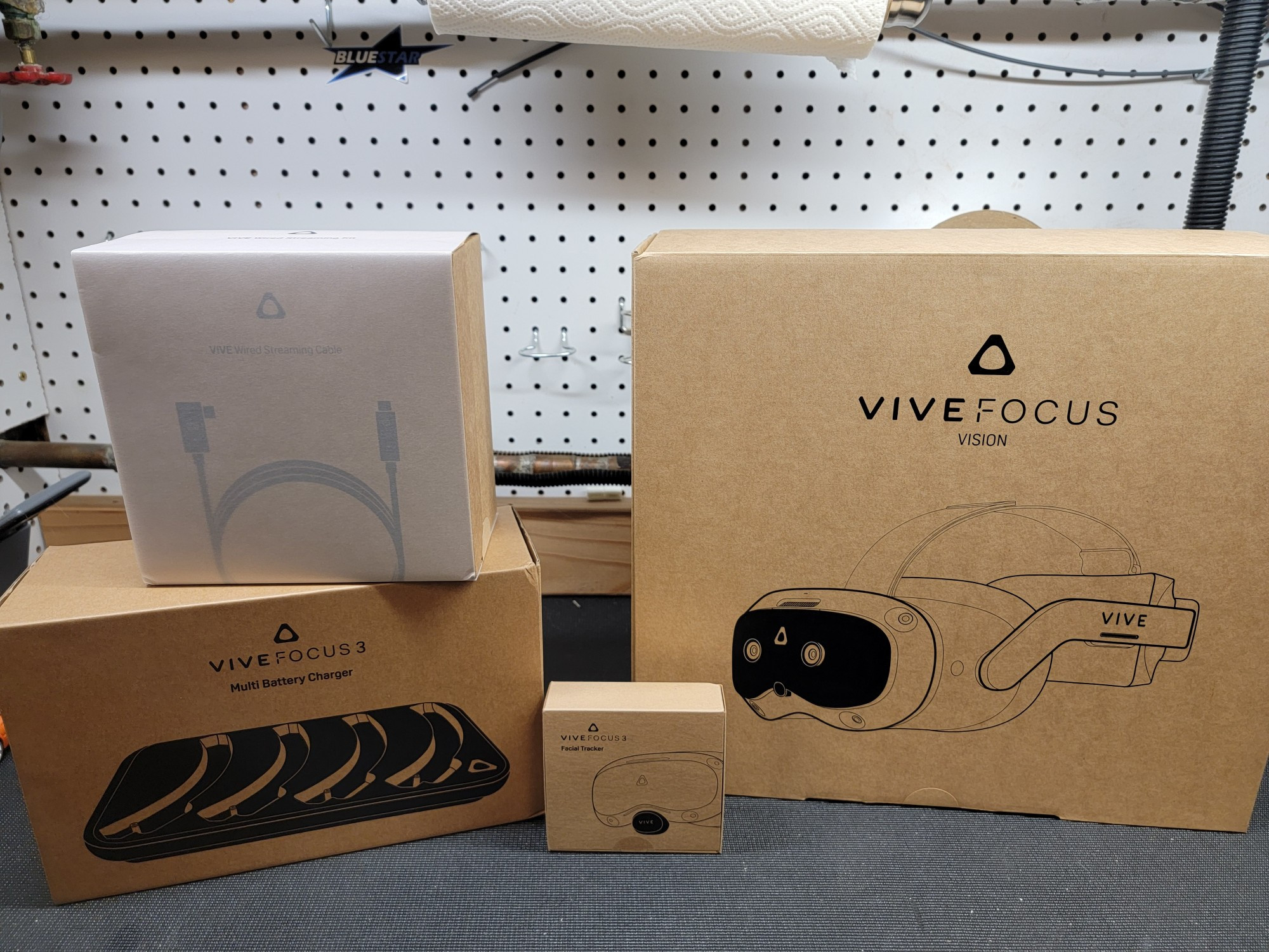 Juzo @juzo.photography on X: “Rough review of the @htcvive Focus 