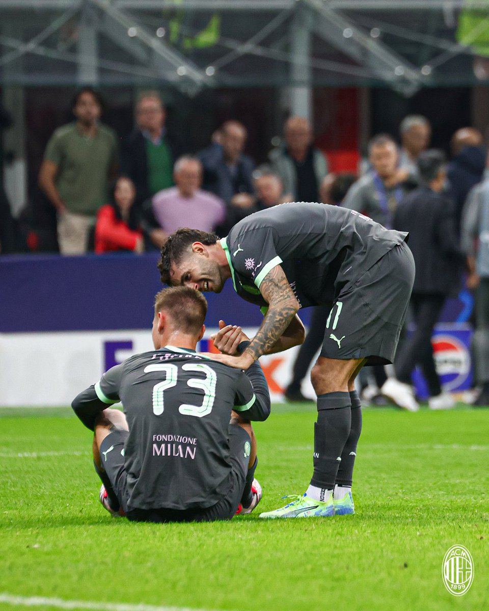 OkperoE's tweet photo. Beautiful moment it would have been for young camarda 😤☹️
#MilanBrugges #UCL https://t.co/rhAqLxFnkx