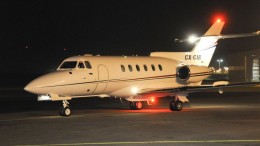 gusf72's tweet photo. Lacalle Pou también se sumó a las críticas y tildó la compra del avión como un negocio "agravado por el amiguismo". Bordaberry dijo que la compra del "avión para el presidente Tabaré Vázquez es ilegal, inconveniente e insensible". https://t.co/LJJW8hJpLZ