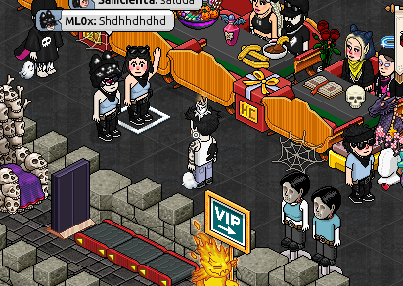 Que buen look se puso nuestro CEO del Piko <a href="/ml0x/">ml0x</a> en la alianza con <a href="/EjercitoAFhabbo/">Ejército AF 🪖💣</a> de <a href="/EspacioPixelHB/">EspacioPixel</a> 🙌