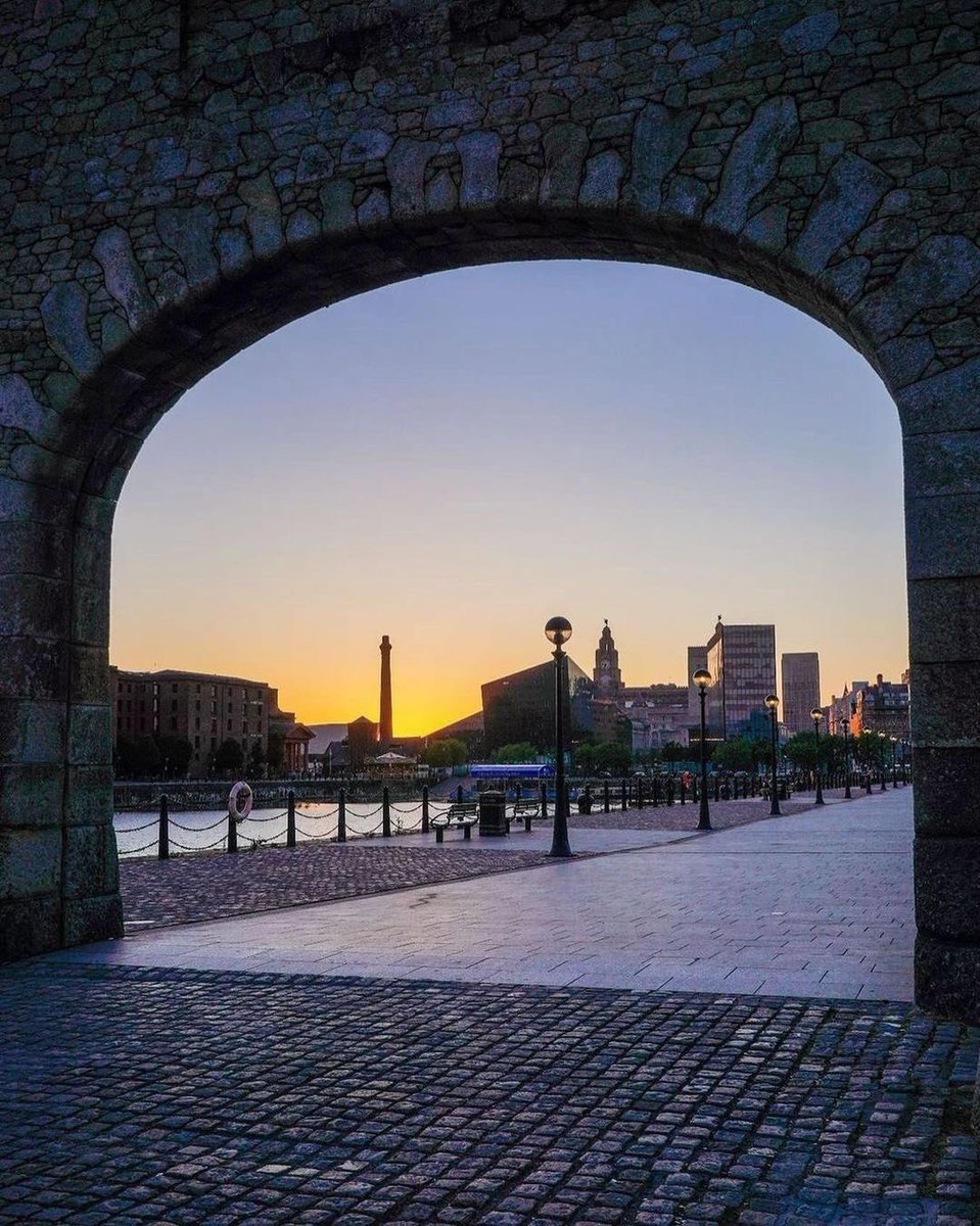 A glorious Liverpool sunset 🌇

📸 Ajay Paul