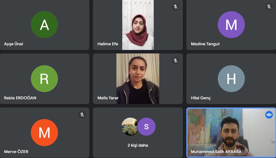 Bitlis il ve ilçelerinde görev yapan psikolojik danışman meslektaşlarımız ile tanışma toplantısı yaparak ilerleyen süreçte mesleki ve sosyal konularda yapılabilecekler hakkında fikir alışverişlerinde bulunduk.