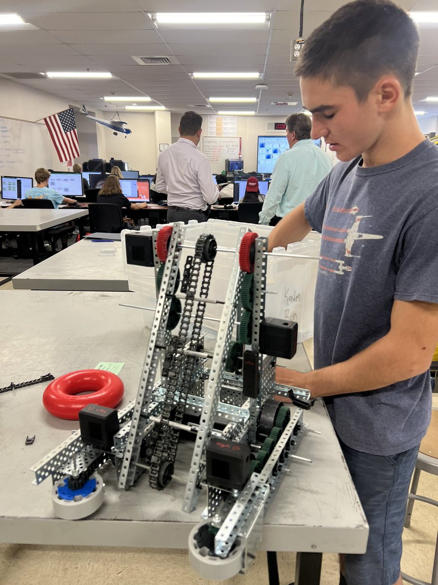 Paula Tseunis, Ed.d (@ptseunis) on Twitter photo Yep! This is a homemade robot! Getting ready for the regional competition this winter! <a href="/dvusdplc/">DVUSD PLC</a> <a href="/DrFinchDVUSD/">Curt Finch, PhD</a> <a href="/DVUSD/">Deer Valley Unified School District</a> <a href="/BCHS_DVUSD/">Boulder Creek High</a> Yep! This is a homemade robot! Getting ready for the regional competition this winter! <a href="/dvusdplc/">DVUSD PLC</a> <a href="/DrFinchDVUSD/">Curt Finch, PhD</a> <a href="/DVUSD/">Deer Valley Unified School District</a> <a href="/BCHS_DVUSD/">Boulder Creek High</a>