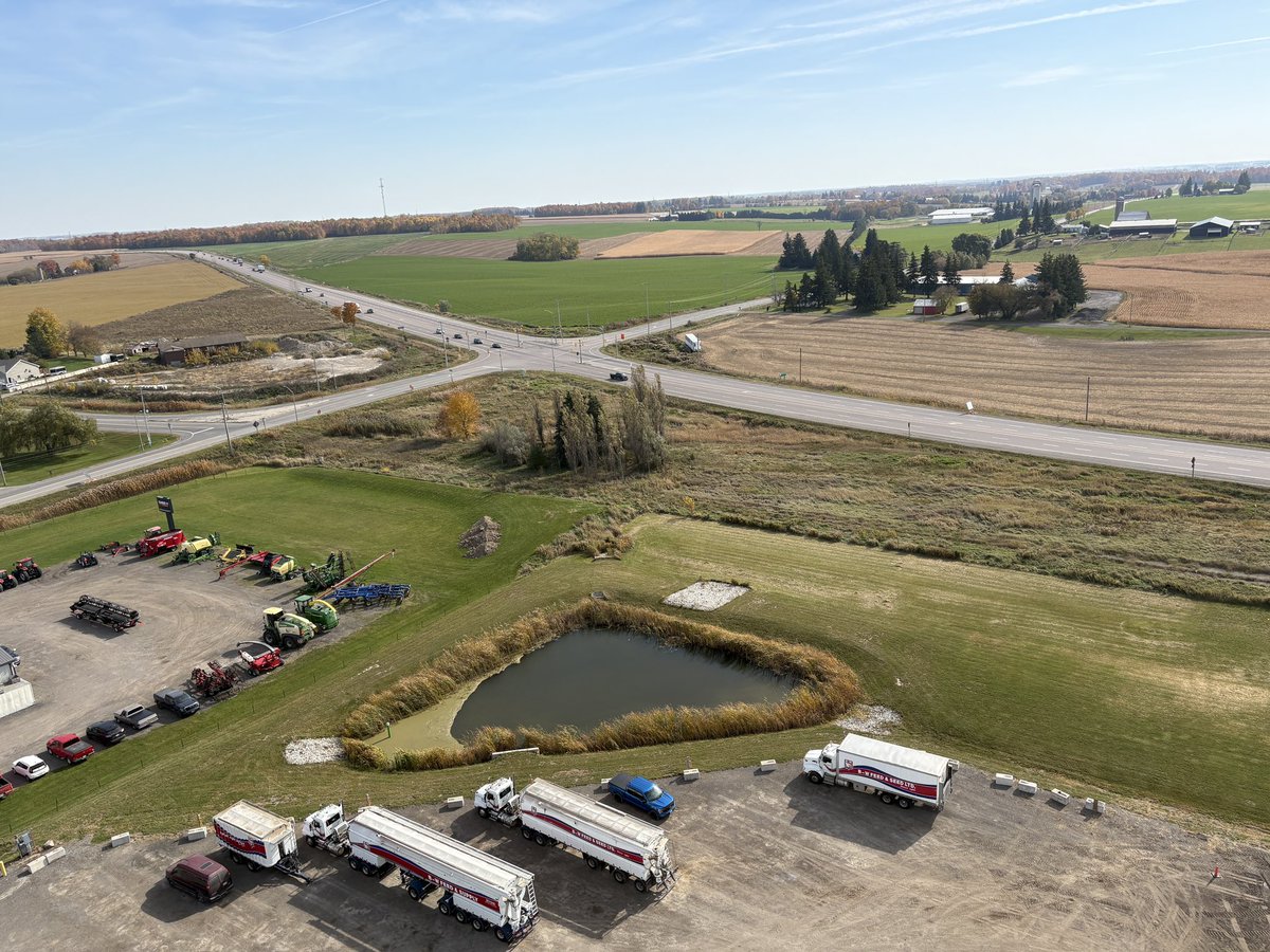 Kelly Daynard (@kellydaynard) on Twitter photo Thanks to Dave Bender of <a href="/BWFeed_seed/">BW Feed & Supply</a> for the tour of their fabulous feed mill today. It’s a million dollar view from the top overlooking Perth County and Waterloo Region. Thanks to Dave Bender of <a href="/BWFeed_seed/">BW Feed & Supply</a> for the tour of their fabulous feed mill today. It’s a million dollar view from the top overlooking Perth County and Waterloo Region.
