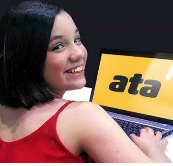 A GIOVANA (nova Mônica) recriando o meme da Mônica ata 😭😭😭