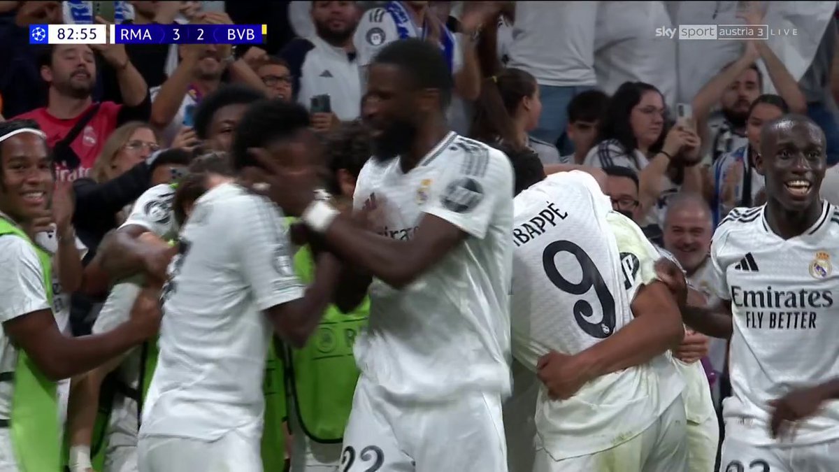 Insider Real tweet media