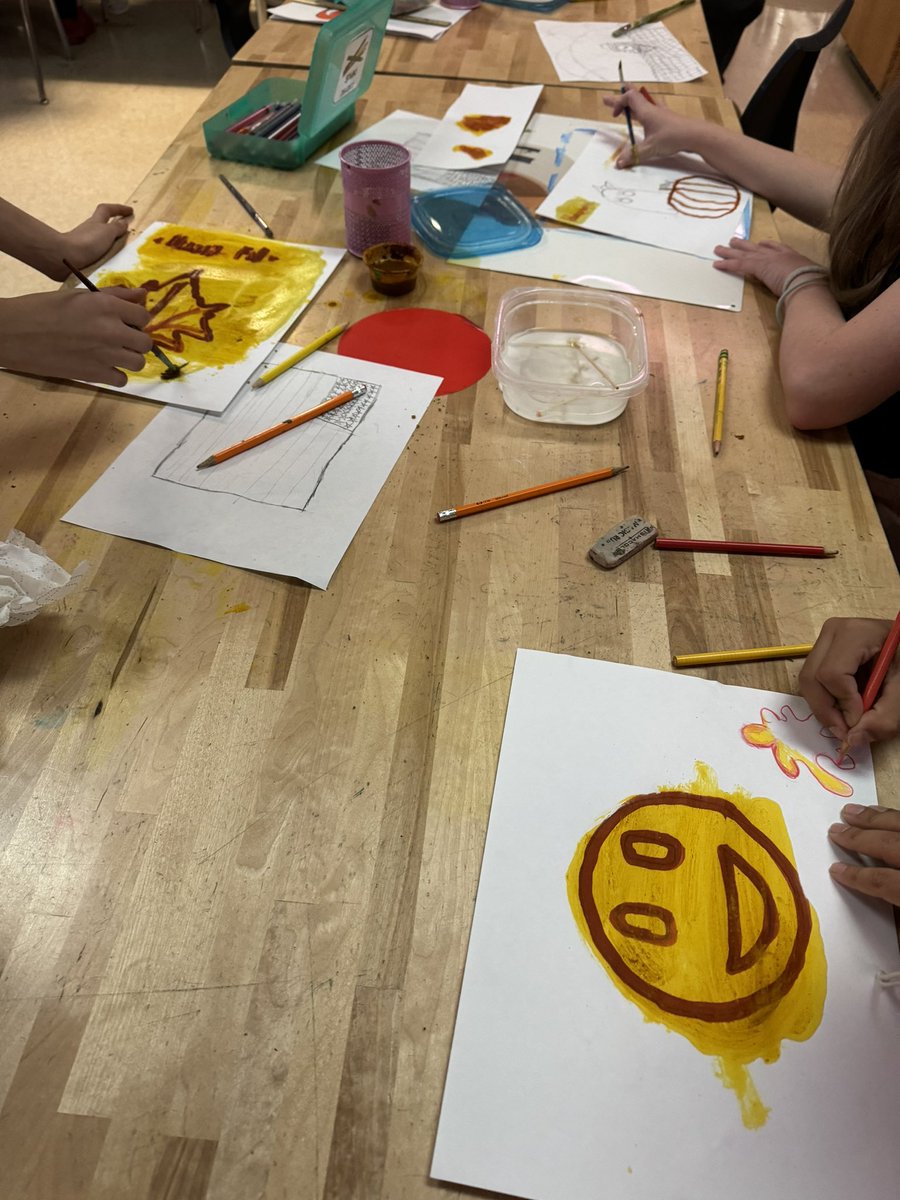 Melissa Weaver tweet media