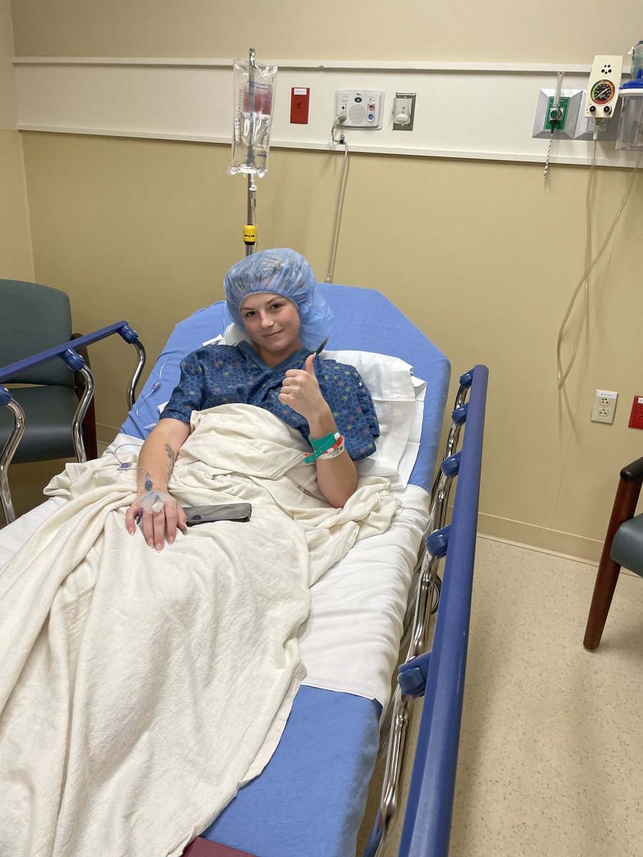 After 2 1/2 years of continuous knee pain, today I finally went in for surgery and hopefully solved all the issues! Hoping for a speedy recovery and can’t wait to be back on the field 💚💚