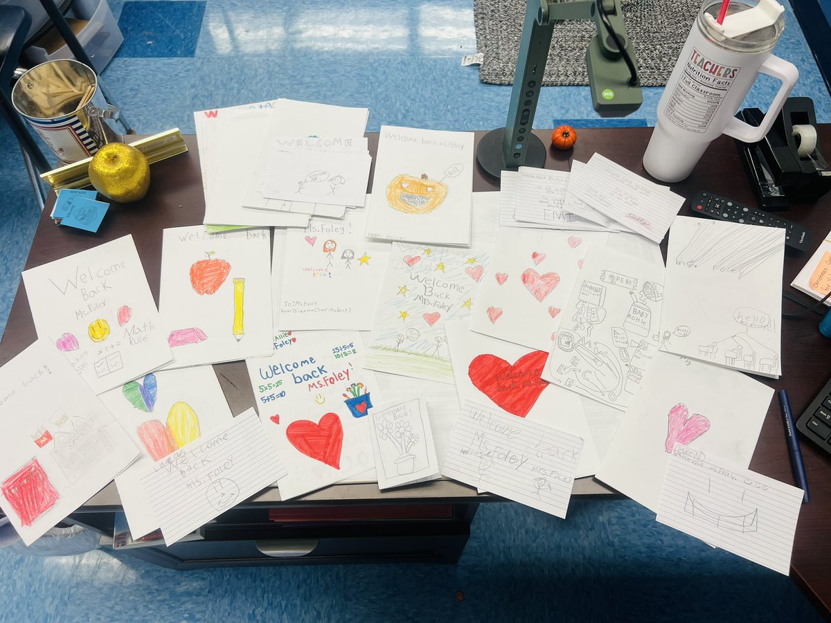 Ms. Foley🦈 tweet media