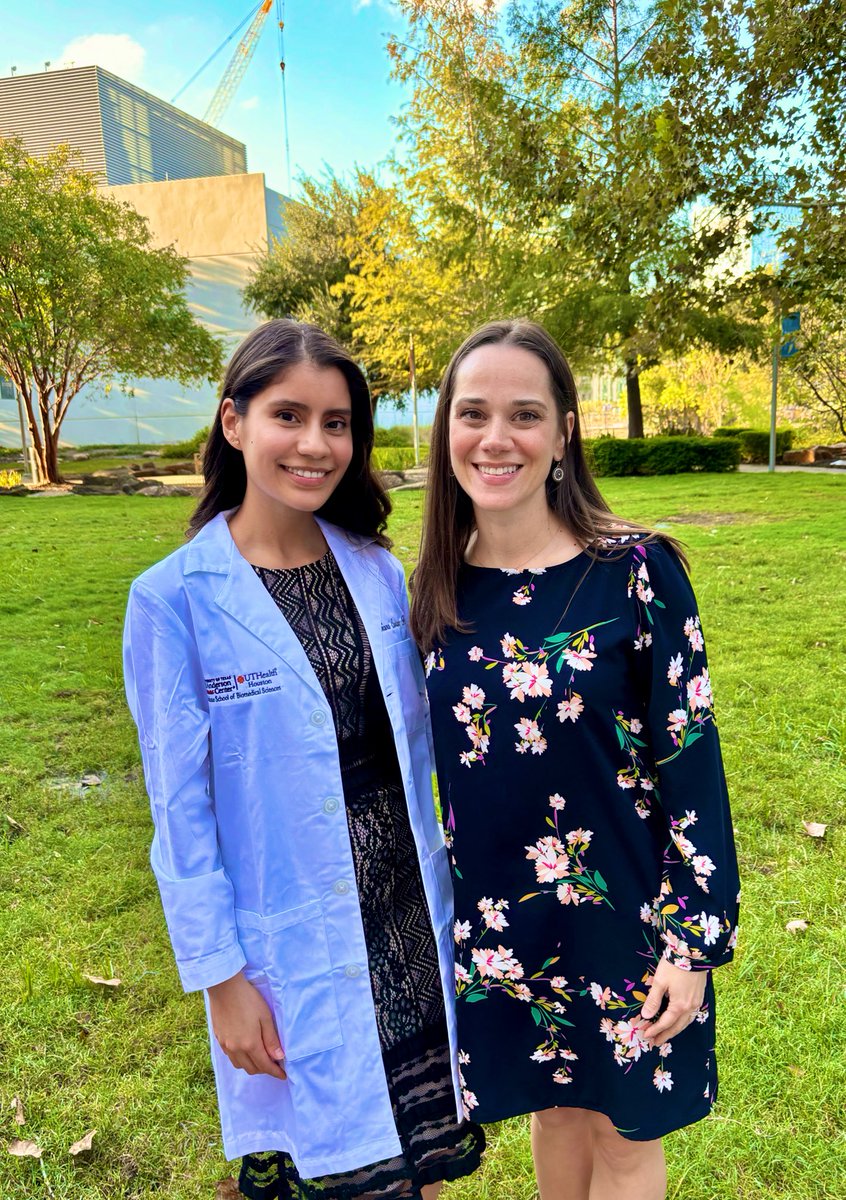 Exciting first: my first lab coat ceremony as an Advisor! Meet Diana Carrasco Rojas, a rising PhD student in the IROC lab. Can’t wait to share all her accomplishments with the #MedPhys and #RadOnc community! <a href="/DianaCarra63940/">Diana Carrasco</a> <a href="/MDA_UTHGrad/">MD Anderson-UTH Grad</a> <a href="/MDAndersonNews/">MD Anderson Cancer Center</a>