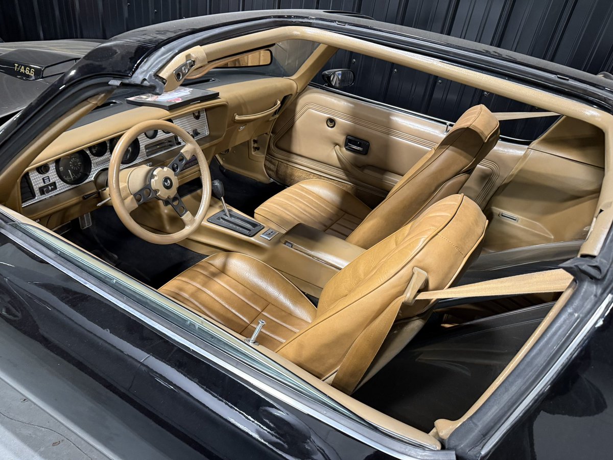 SmaielDanny's tweet image. Anyone else wanted one of these back in the day?
#79 #transam #bandit