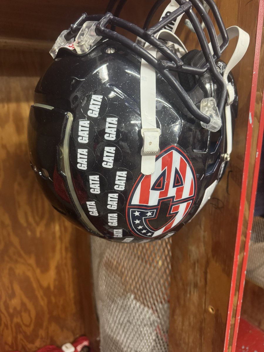 Got to have a little Dawg at the Beach!