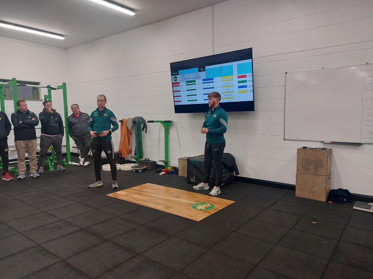 Oisín Ó Gibne tweet media