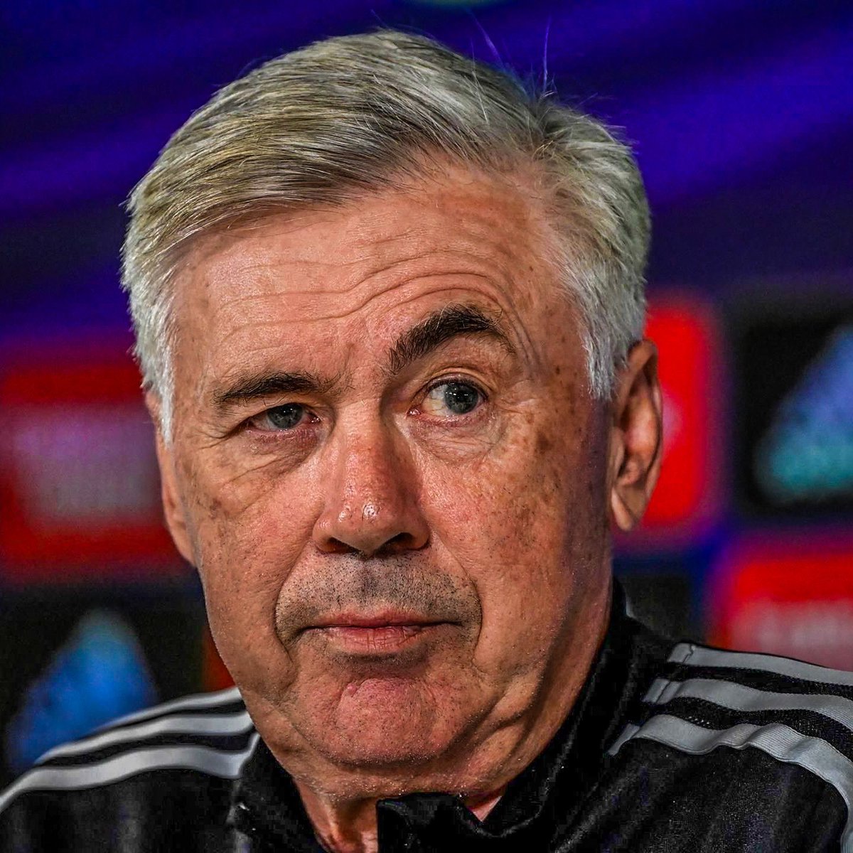 👑TOP_MAN👑 tweet media