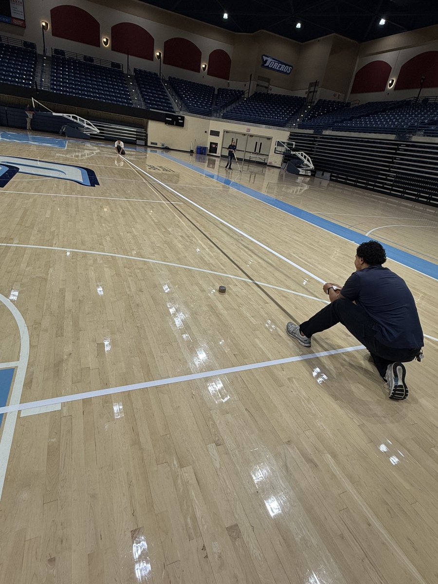 San Diego Facilities and Operations (@toreroops) on Twitter photo Glimpse into a non <a href="/USDToreros/">San Diego Toreros</a> game day
โ
Configure our <a href="/VarsityScbds/">Varsity Scoreboards</a> pitch clock remote for <a href="/USDbaseball/">San Diego Baseball</a> intrasquad
โ
Set up hoops for <a href="/usdmbb/">San Diego Men's Basketball</a> and <a href="/USDwbb/">San Diego Women's Basketball</a> practice
โ
Flip the Warren Room between meetings
โ
Tape the volleyball lines for <a href="/USDVolleyball/">San Diego Volleyball</a> practice Glimpse into a non <a href="/USDToreros/">San Diego Toreros</a> game day
โ
Configure our <a href="/VarsityScbds/">Varsity Scoreboards</a> pitch clock remote for <a href="/USDbaseball/">San Diego Baseball</a> intrasquad
โ
Set up hoops for <a href="/usdmbb/">San Diego Men's Basketball</a> and <a href="/USDwbb/">San Diego Women's Basketball</a> practice
โ
Flip the Warren Room between meetings
โ
Tape the volleyball lines for <a href="/USDVolleyball/">San Diego Volleyball</a> practice