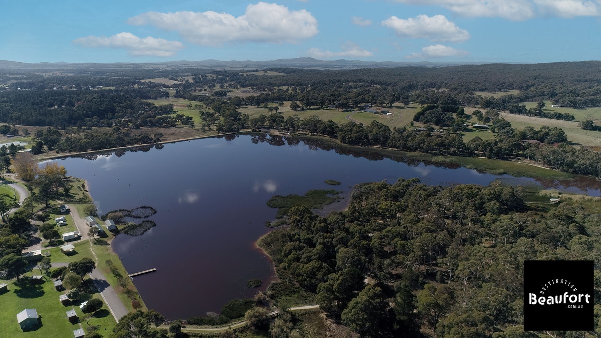 Destination3373's tweet image. 𝘔𝘢𝘬𝘦 𝘺𝘰𝘶𝘳 𝘯𝘦𝘹𝘵 𝘥𝘦𝘴𝘵𝘪𝘯𝘢𝘵𝘪𝘰𝘯, 𝘉𝘦𝘢𝘶𝘧𝘰𝘳𝘵! 🌳 🏘️ 🚙  

𝘚𝘱𝘰𝘪𝘭𝘵 𝘧𝘰𝘳 𝘊𝘩𝘰𝘪𝘤𝘦. Visit 🌐 destinationbeaufort.com.au and see more [YouTube] 💻  youtube.com/@DestinationBe…

#destinationbeaufort #beaufortvictoria #spoiltforchoice #stayclosegofurther