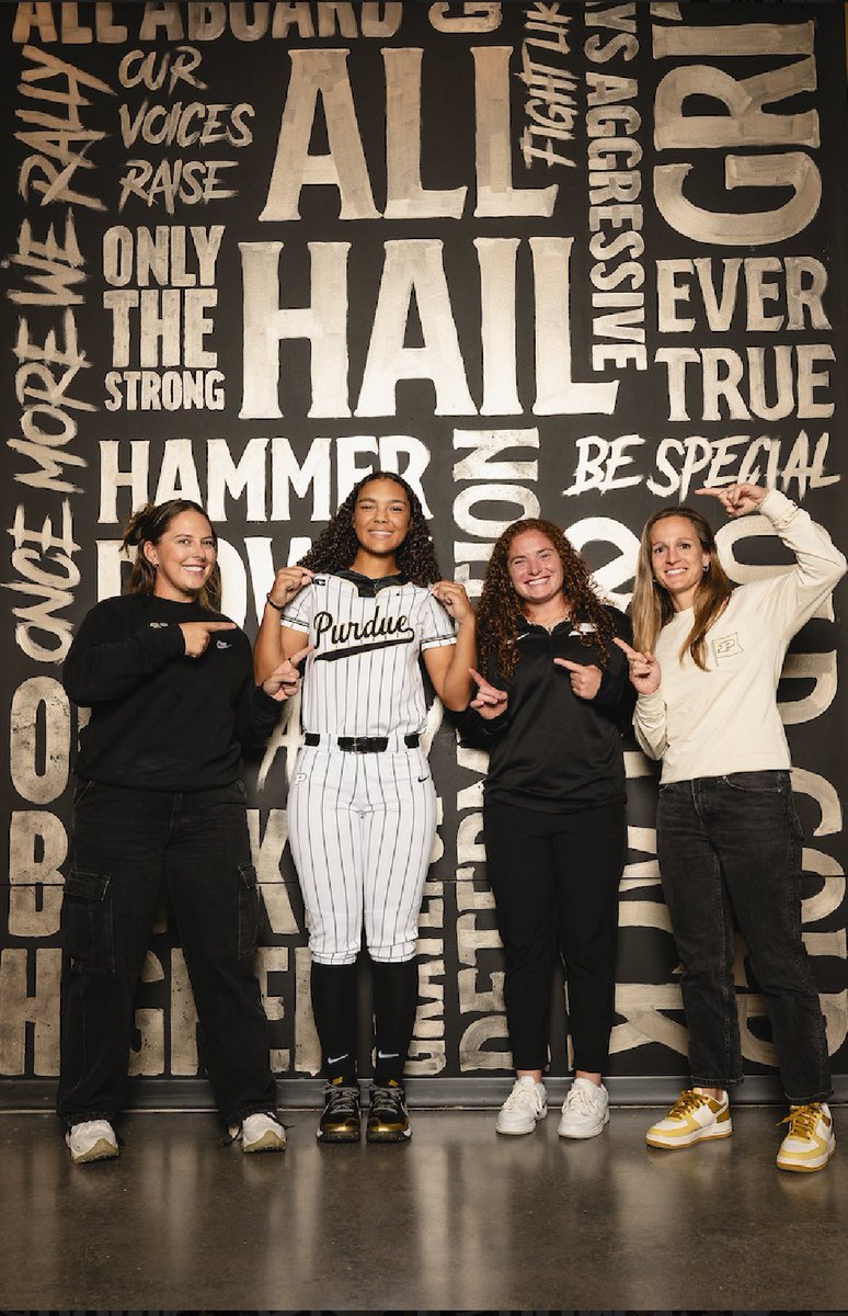 2026TaylorDay's tweet image. My Official visit this weekend to @PurdueSoftball was 🔥🔥! Thank you @CoachMFrezzotti @JoRichwood @heather_gelbard @jordynrudd63 @katethegreat07 @CaseyBonk for showing me and my teammate @Ryanne21073238 what it’s like to be a BOILERMAKER. I had an amazing time!!
#BoilerUp…