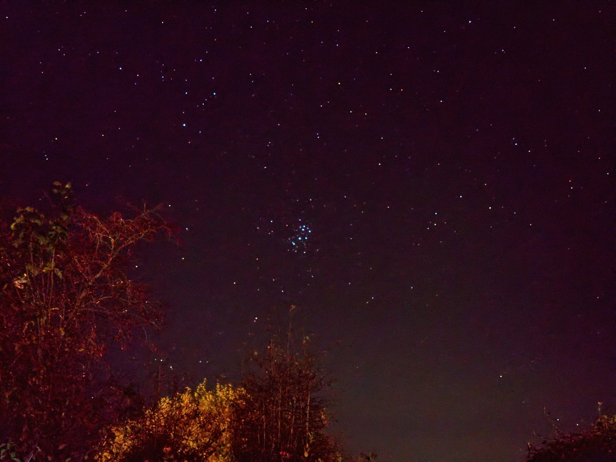 ronan_monaghan's tweet photo. Some photos between clouds and study this evening.

The milky way - although some clouds got in the way.

One of my favourite star clusters, the Pleiades,  it used to be a test for a hunters eyesight to see how many stars they can see.

And Capella, a star 42 light years away https://t.co/RFAjTb5Cqj