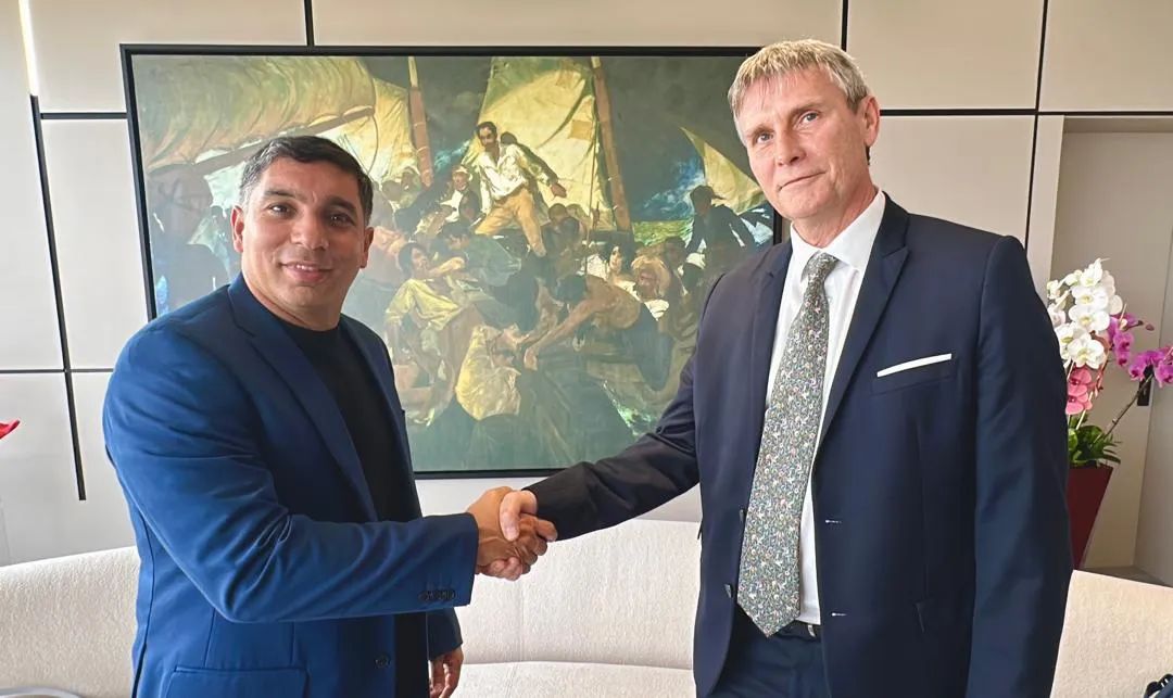latablablog's tweet photo. #Tablazo Ex presidente de PDVSA, Pedro Tellechea, contrató para certificar reservas de gas de Venezuela en el Caribe a una compañía geológica británica que creó empresas de maletín y pagó comisiones a ejecutivos petroleros de Guinea Ecuatorial.
El negocio lo empezó El Aisami https://t.co/HIHp2NycWS