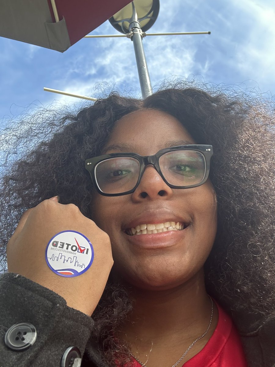 totstevenson's tweet photo. Have you voted yet? We did. Go vote! 🗳️ #DST #AKA #divine9 #TSUTiger https://t.co/LxnI6u4m8v