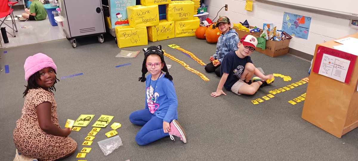 Way to be "OWL"tabulous with your math! #RESBelieves