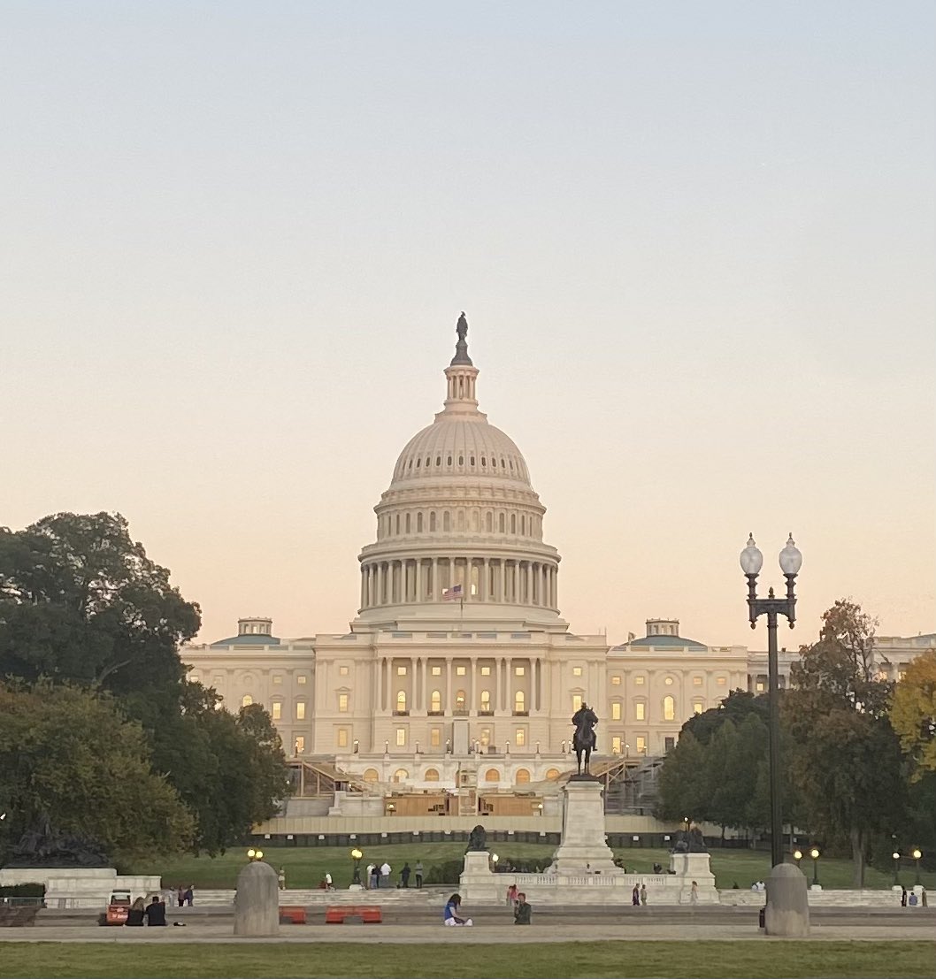 It’s a wonderful night to be in our nation’s capital! 🇺🇸