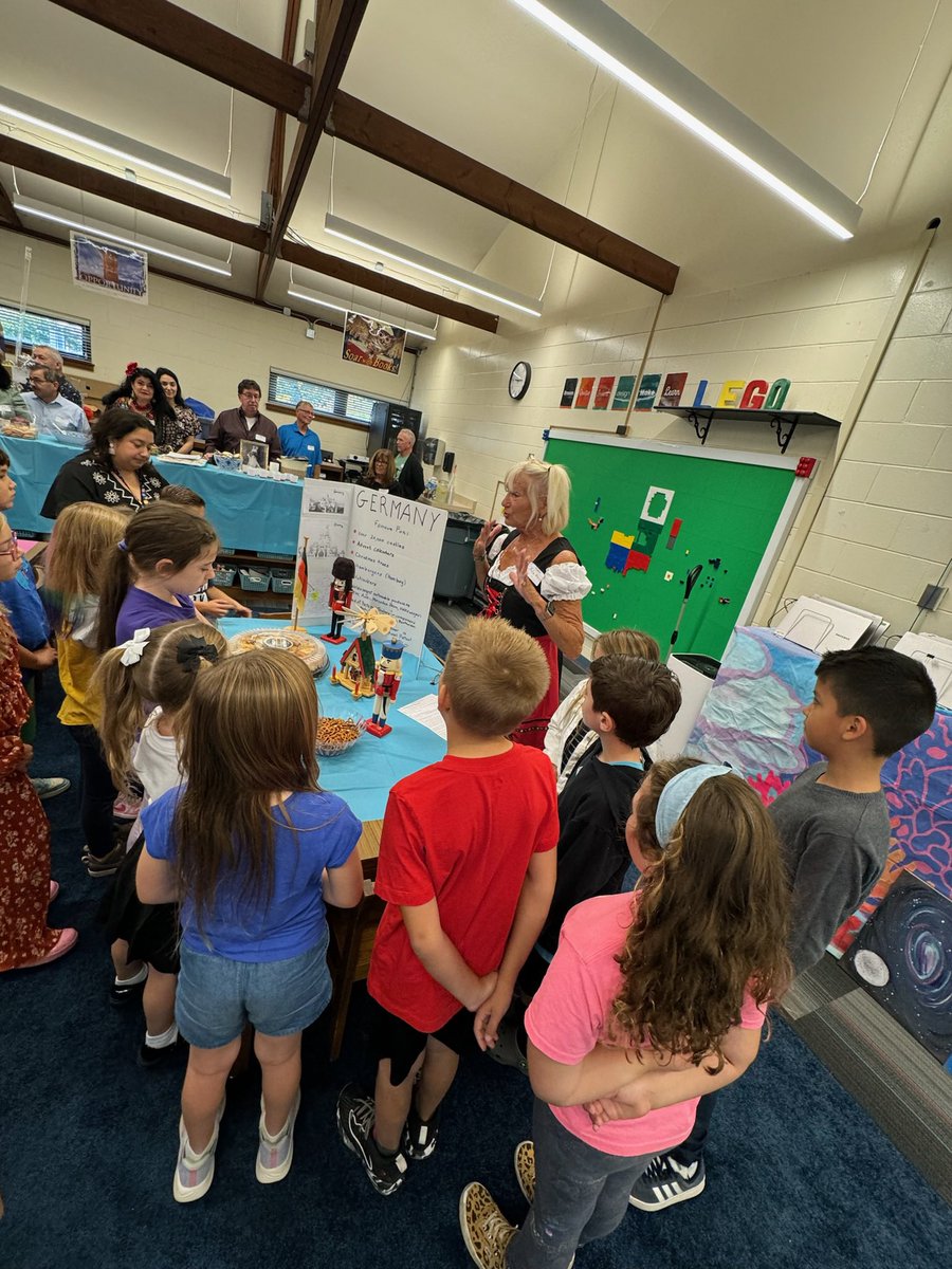 Ms. Costelloe tweet media