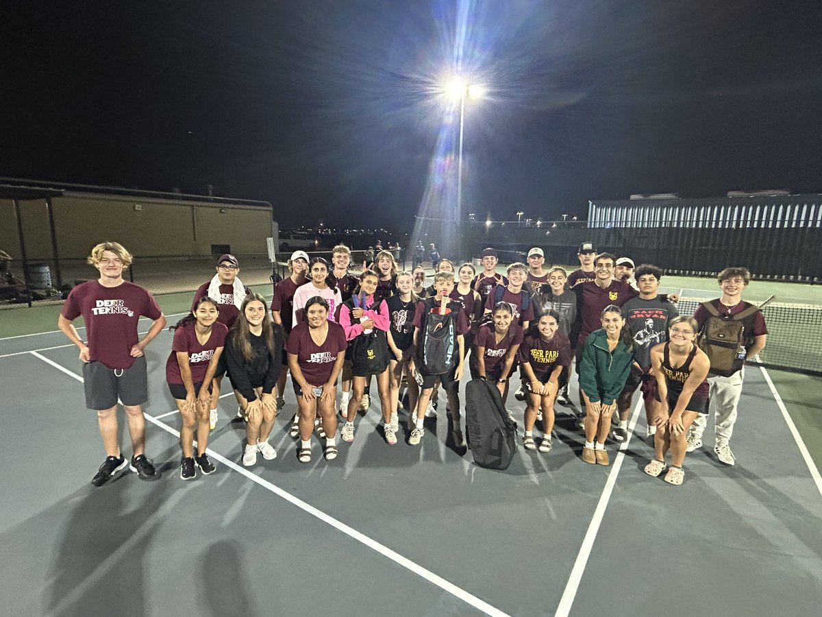 DPISD_Tennis's tweet image. Congratulations to our JV/FR team for defeating Baytown Sterling 15-4 (33-7 overall)!  The next match will be on Tuesday 10/29 at South vs Clear Brook.  @Coachtheim