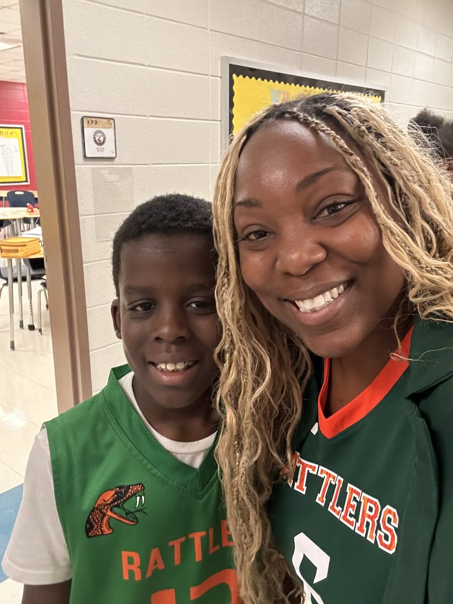 Heritage Academy (@apsheritage) on Twitter photo We “Teamed Up Against Drugs and Hate” <a href="/APSHeritage/">Heritage Academy</a> for Red Ribbon Week by wearing our favorite team jersey. Our Asst. Prin., Mrs. Ayers, found someone who’s in love with FAMU Rattlers too!
💚🧡🐍 <a href="/AP_Ayers/">Eunika Russell Ayers</a> <a href="/TharveyHeritage/">T. Harvey</a> <a href="/apsupdate/">ATL Public Schools</a> We “Teamed Up Against Drugs and Hate” <a href="/APSHeritage/">Heritage Academy</a> for Red Ribbon Week by wearing our favorite team jersey. Our Asst. Prin., Mrs. Ayers, found someone who’s in love with FAMU Rattlers too!
💚🧡🐍 <a href="/AP_Ayers/">Eunika Russell Ayers</a> <a href="/TharveyHeritage/">T. Harvey</a> <a href="/apsupdate/">ATL Public Schools</a>