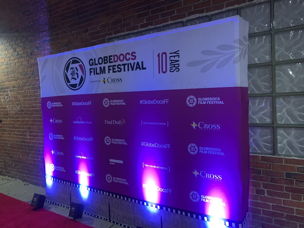 SarahGVincent's tweet image. Went to the opening night of #GlobeDocsFF @thecoolidge for the world premiere, sold out screening of #Dukakis: Recipe for Democracy with codirectors @TheBSFC’s &amp;amp; #WBUR’s @etrahan #ErinTrahan &amp;amp; #JeffSchmidt. #DukakisRecipeforDemocracy #Massachusetts #BostonGlobe #Boston 1/7