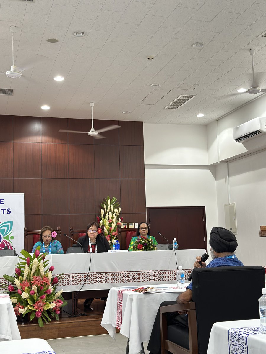🧵Pleased to have joined colleagues  in #Samoa this afternoon to celebrate the power of open, distance, and flexible learning (ODFL) in the Pacific! 
ODFL plays a crucial role in fostering resilience across the Pacific by breaking down geo and economic barriers to education.