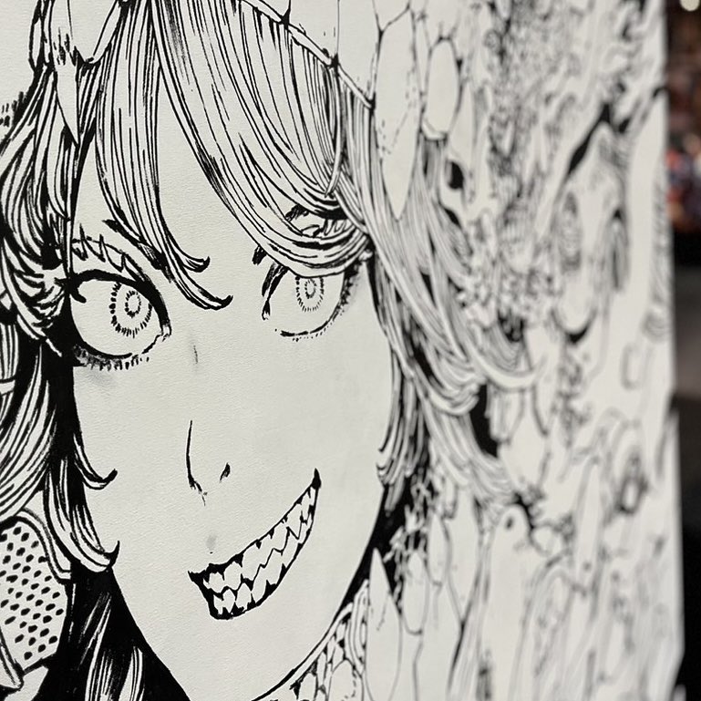 Before→After and zoom in
Black marker on canvas

#nycc 