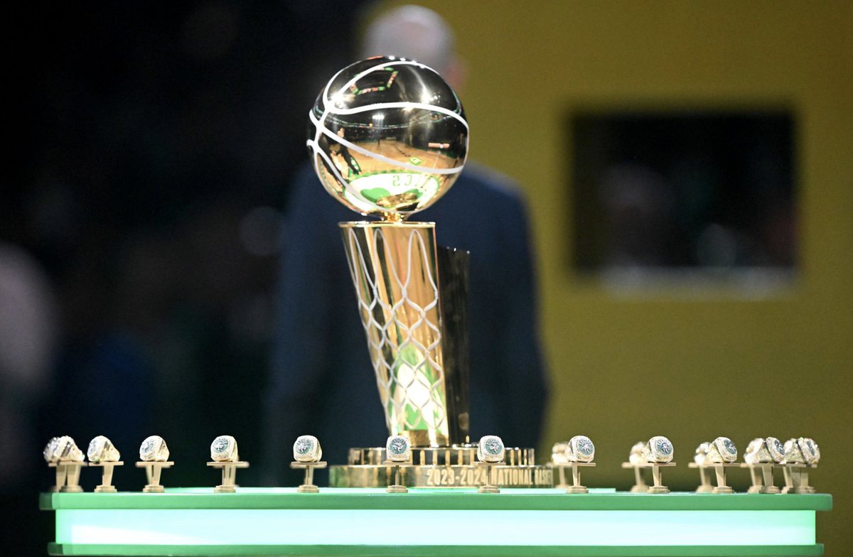 StoolGreenie's tweet image. Real aura