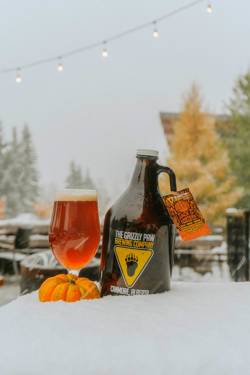 The Jack-O cans have vanished BUT we still have the pumpkin goodness on tap. Head to our taproom, grab your growler to fill and take it home to enjoy, before it's too late! ⏰🎃

$33 for growler + fill !!
