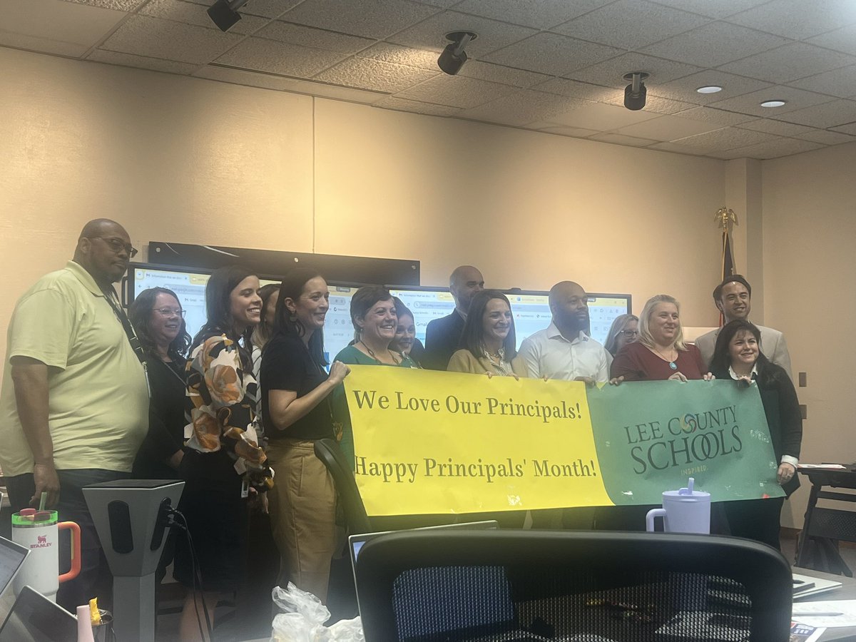 Dr. Lisa Duffey tweet media