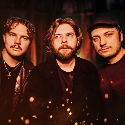 WolfCultureUK's tweet photo. #NewProfilePic https://t.co/dTPl60GzY5