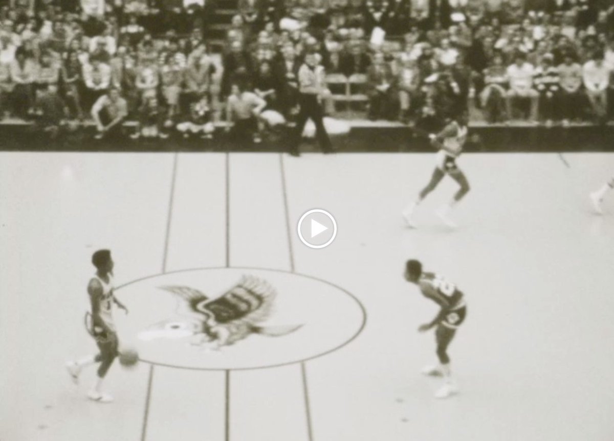 HawkeyeRecap.com tweet media