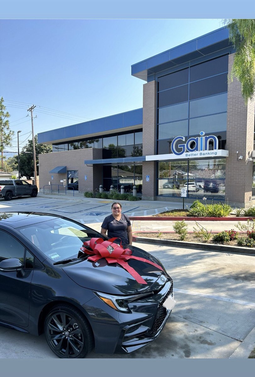 autoexpertsocal's tweet image. Congratulations Yvonne on your new 2024 Toyota Corolla Hybrid LE! Cheers for more MPG with your hybrid! 🆕
•
•
•
#autoexpertsocal #autoexpert #socal #toyota #corolla #hybrid #mpg