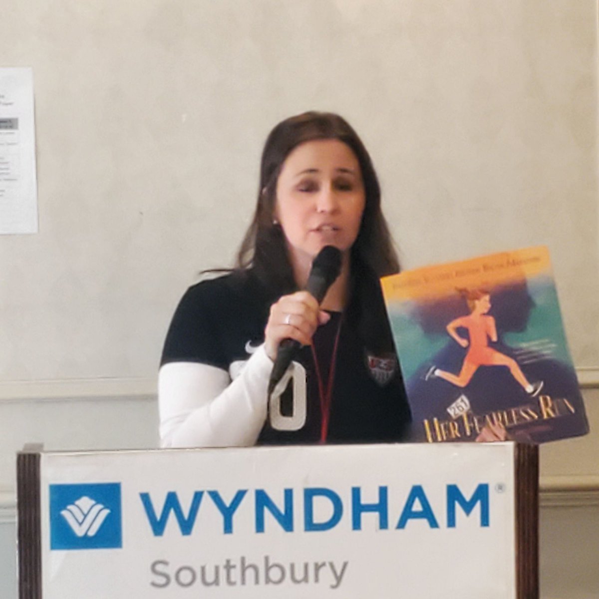 𝕃𝕚𝕟𝕕𝕒 ℤ𝕒𝕛𝕒𝕔 🤖 🐆 ɔɐɾɐZ ɐpuı˥ tweet media