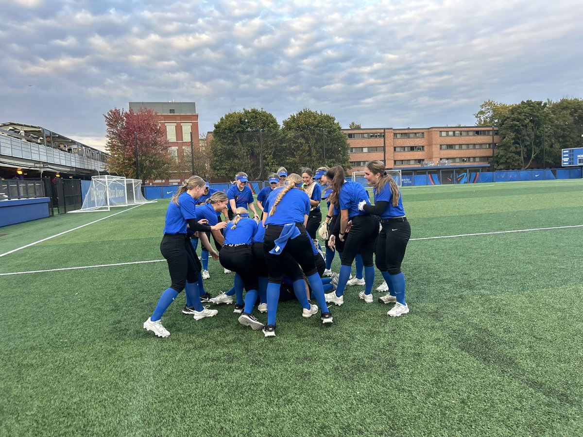 This is what it looks like when you WIN the drill for your team! OUT 16-21 Team picks one player to represent…must be perfect plays. Reward…NO MILE! #DePaul Grit! We train to succeed with pressure. 💙