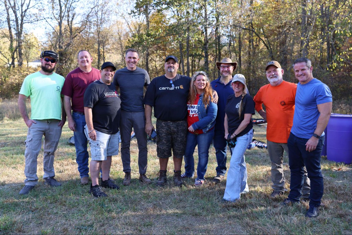 LucasKunceMO's tweet image. Great day at the range today with my friend @AdamKinzinger. We got to hang out with some union workers while exercising our freedom. Always have your first aid kit handy. Shrapnel can always fly when you hit a target like today, and you’ve got to be ready to go. We had four first…