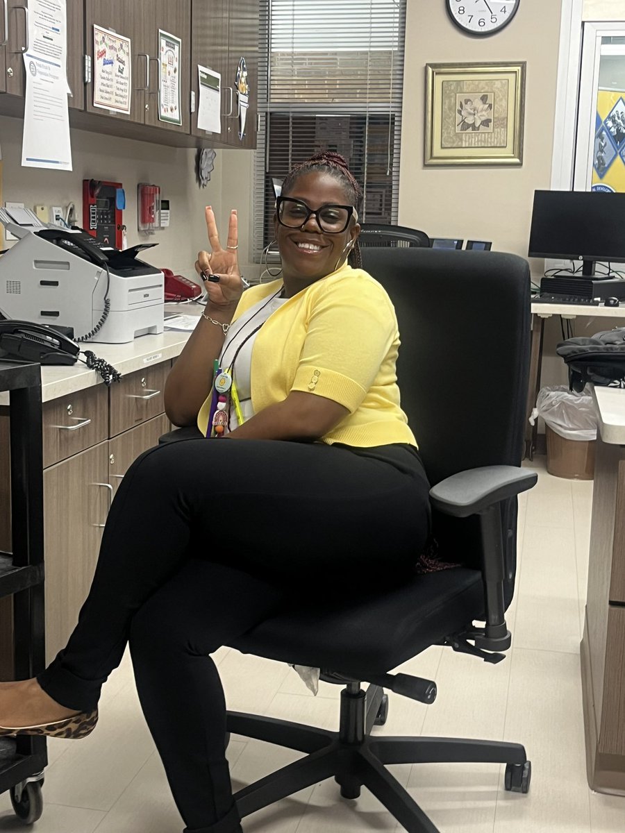 Ms D Gregg tweet media