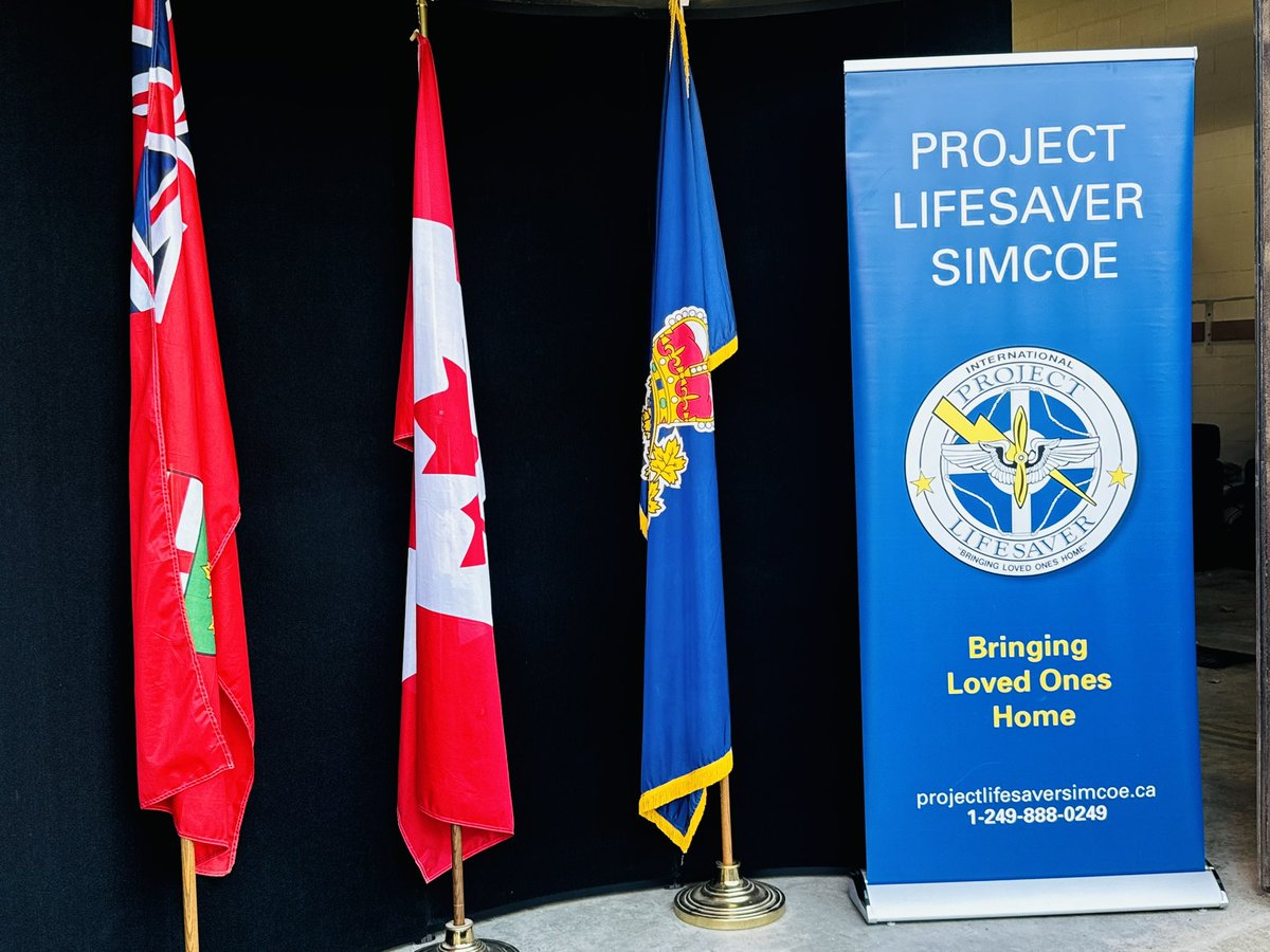 Andrea_Khanjin's tweet photo. Thank you @alzsimcoe and @OPP_CR for collaboration on #ProjectLifesaverSimcoe to ensure safety and well-being of at-risk vulnerable residents in our region.
Both @BarriePolice and @SouthSimcoePS are a part of the search & rescue program.
Learn more: https://t.co/64Db9PPHu8 https://t.co/nIn74BHYp7