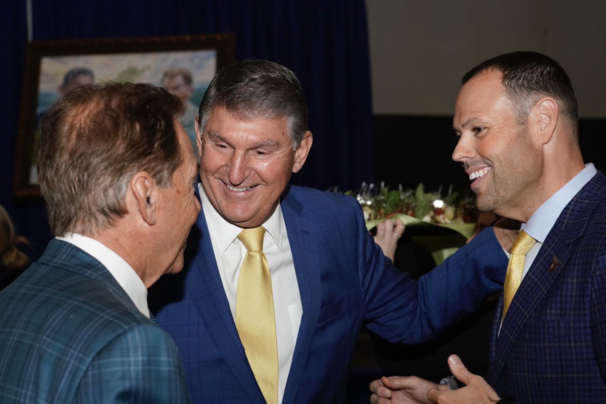 Senator Joe Manchin tweet media