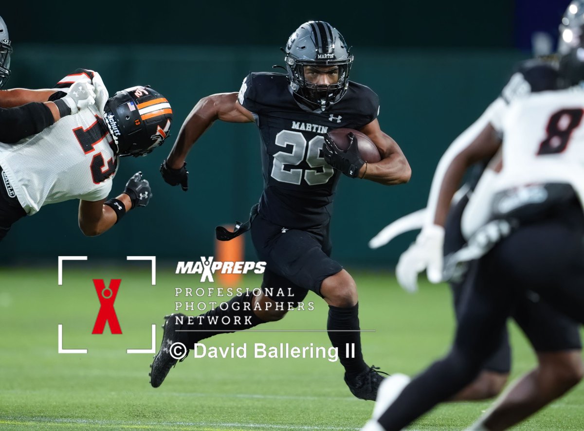 Allen David Photography | Sports | Team Media Days (@allendavidphoto) on Twitter photo Gallery for Halton vs Martin at: t.maxpreps.com/3AdxTIP FULL GALLERY at: bit.ly/HaltomvsMartin <a href="/BuffNationHQ/">Haltom Football🧡</a> <a href="/HHSBuffNation/">Haltom High Buff Nation</a> <a href="/HaltomBand/">Haltom Band</a> <a href="/Martin_Football/">MARTIN FOOTBALL</a> <a href="/MartinHigh/">Martin High School</a> @patdoneynbc5 @hswfaa @gosset41 <a href="/ihss_dfw/">DFW Inside High School Sports</a> <a href="/texashsfootball/">Texas HS Football</a> @UILtexas <a href="/txfblife/">Texas Football Life</a> <a href="/dctf/">Dave Campbell's Texas Football — TexasFootball.com</a> Gallery for Halton vs Martin at: t.maxpreps.com/3AdxTIP FULL GALLERY at: bit.ly/HaltomvsMartin <a href="/BuffNationHQ/">Haltom Football🧡</a> <a href="/HHSBuffNation/">Haltom High Buff Nation</a> <a href="/HaltomBand/">Haltom Band</a> <a href="/Martin_Football/">MARTIN FOOTBALL</a> <a href="/MartinHigh/">Martin High School</a> @patdoneynbc5 @hswfaa @gosset41 <a href="/ihss_dfw/">DFW Inside High School Sports</a> <a href="/texashsfootball/">Texas HS Football</a> @UILtexas <a href="/txfblife/">Texas Football Life</a> <a href="/dctf/">Dave Campbell's Texas Football — TexasFootball.com</a>