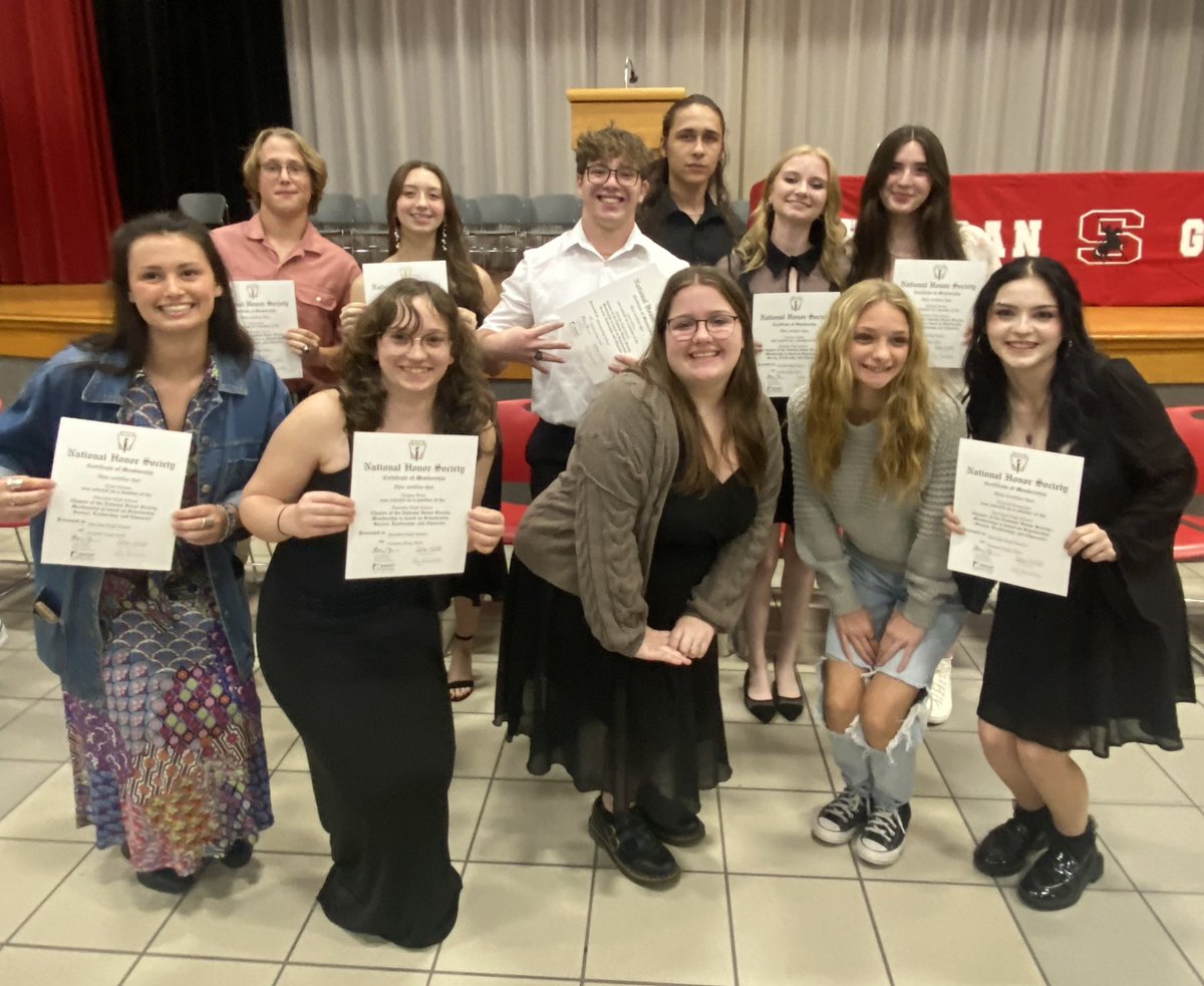Congratulations to these choir National Honor Society  Inductees!