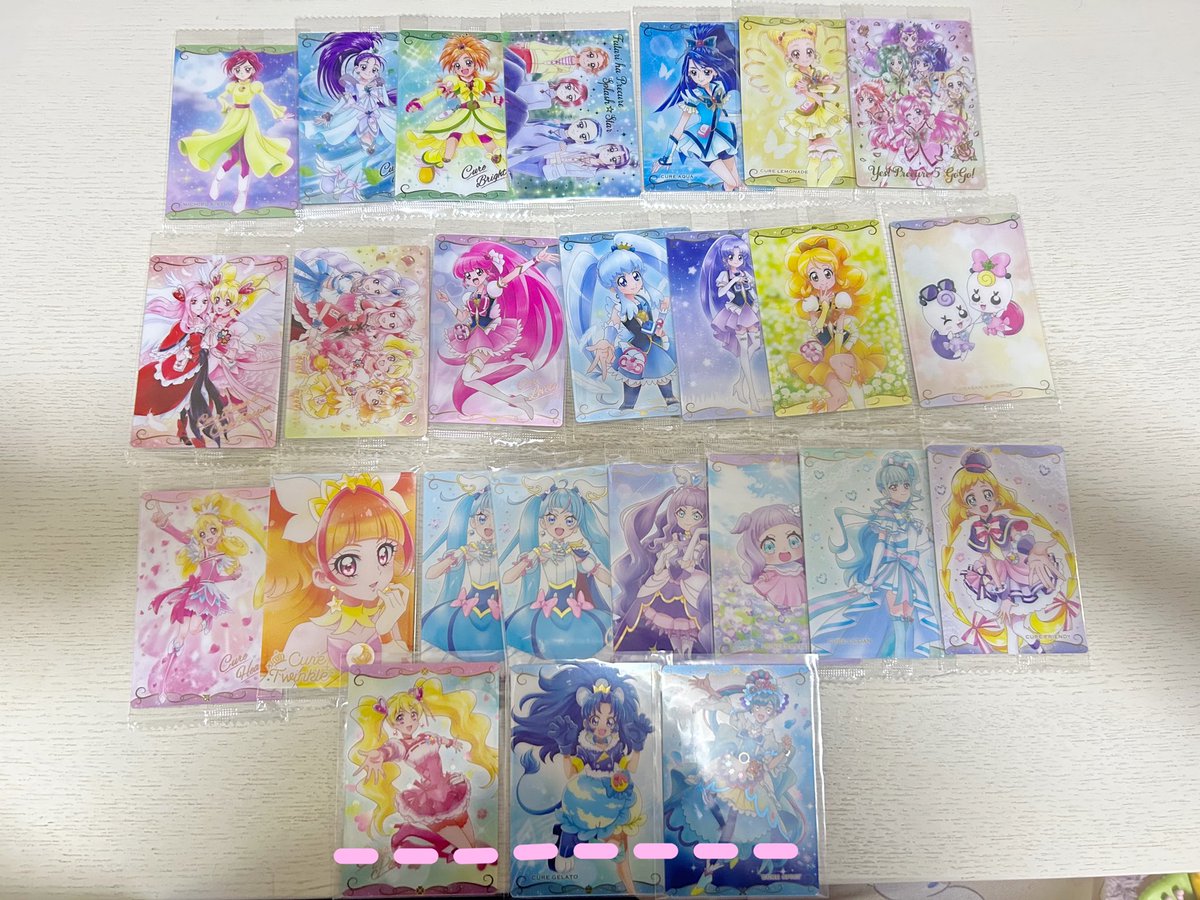 ___lOJT's tweet photo. 【交換】　プリキュアウエハース

譲 : 画像１(今弾)、画像２(過去弾)
　　画像３(その他)
       2枚目下段は開封済み

求 : 画像４
       スタプリ集合は1枚求めております

比率違いの交換も可能です。
郵送での交換が可能な方。
お気軽にお声掛けください。 https://t.co/scmgKSU1ED