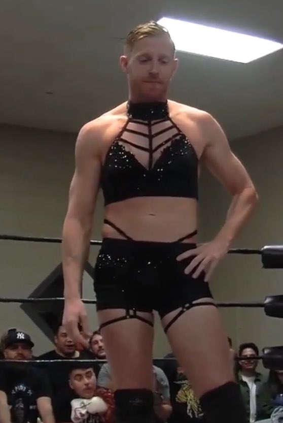 G0LDENELITE's tweet photo. need more of this https://t.co/8mzrBe5RBH