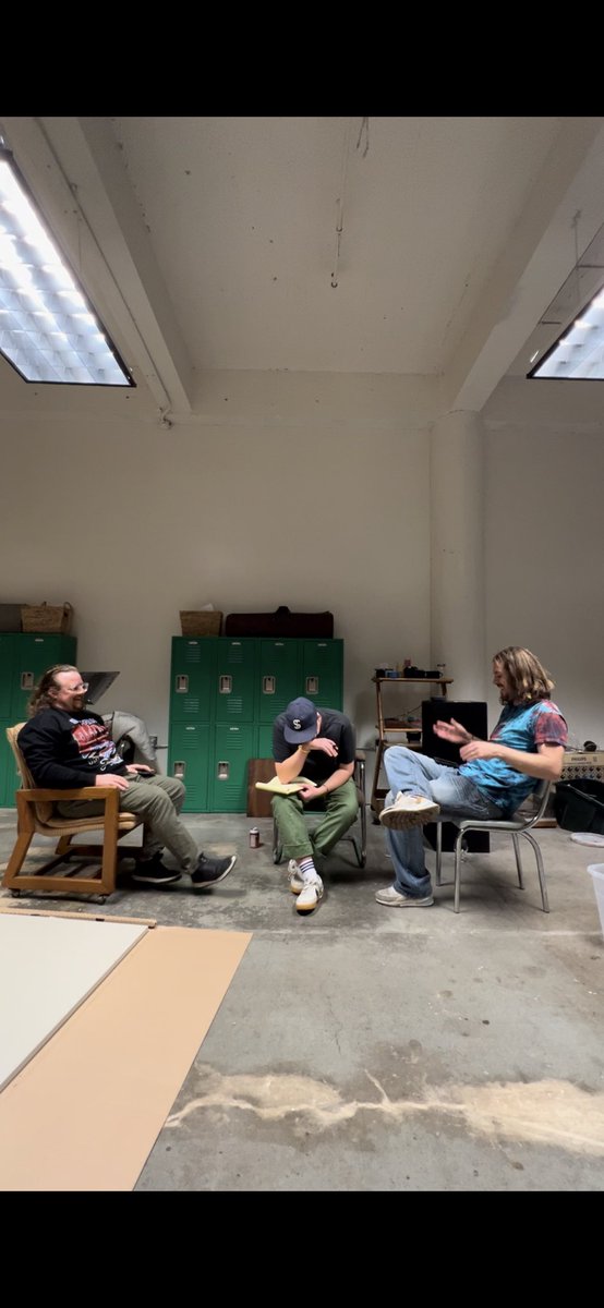 ConnectRequest's tweet image. Scenes from club 203