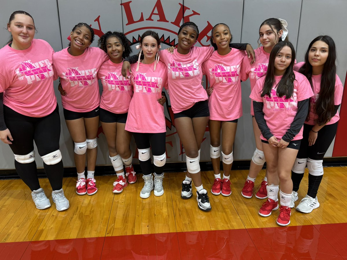 CyLakesVball's tweet photo. Grateful for the opportunity to play for and honor those who are fighting and who have fought breast cancer. There is #powerinpink @CFISDAthletics @CyFairISD @lakes_athletics @CFISDCyLakes https://t.co/qZu97vDSWM